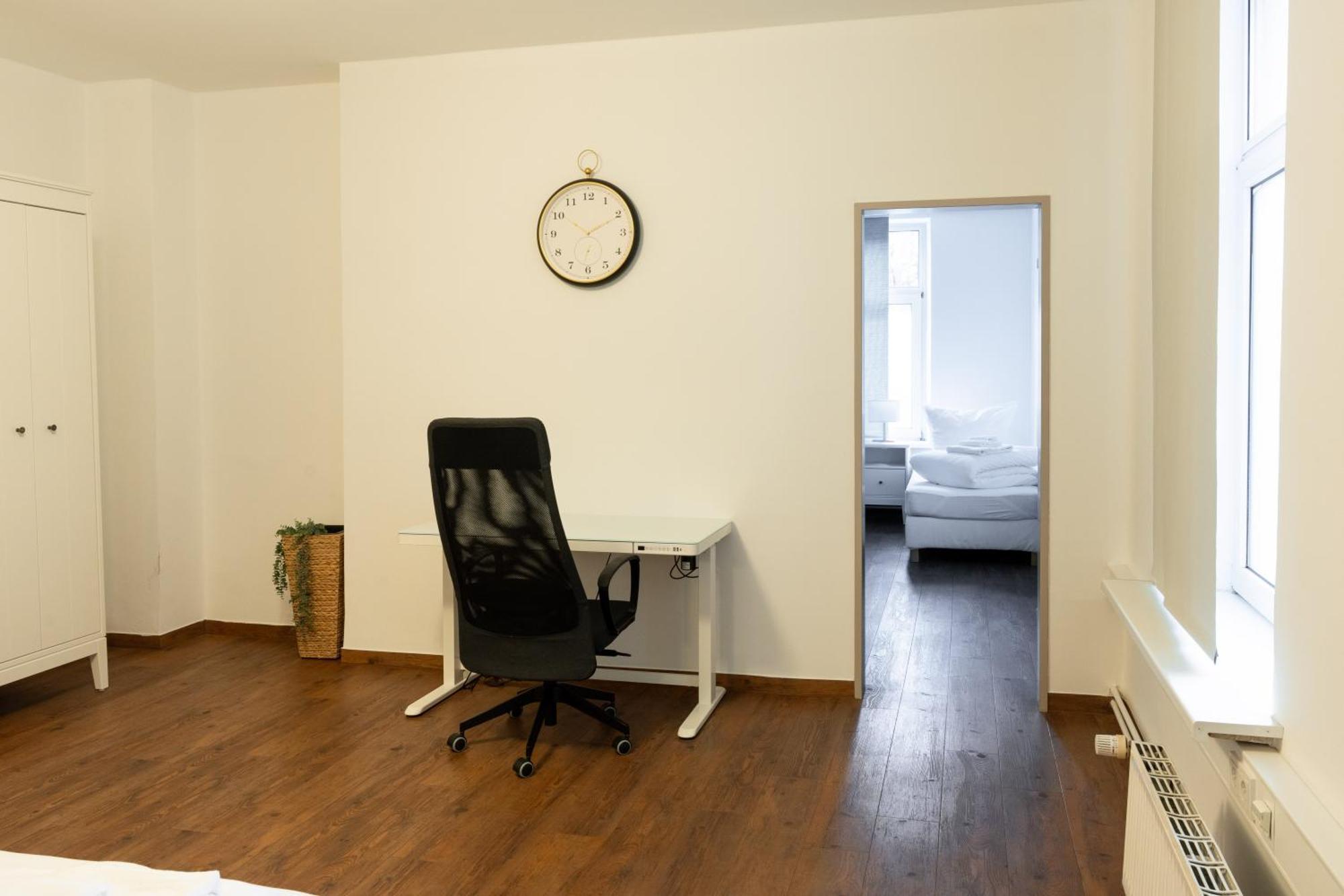 Zentral Gelegenes Premium-Apartment Mit Viel Tageslicht Amburgo Esterno foto