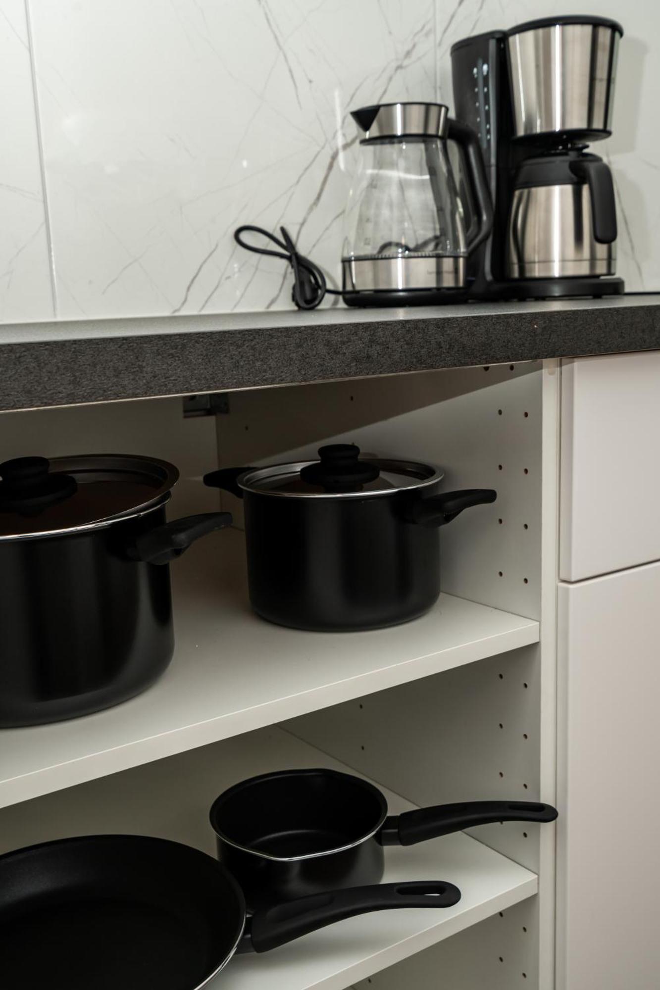Zentral Gelegenes Premium-Apartment Mit Viel Tageslicht Amburgo Esterno foto